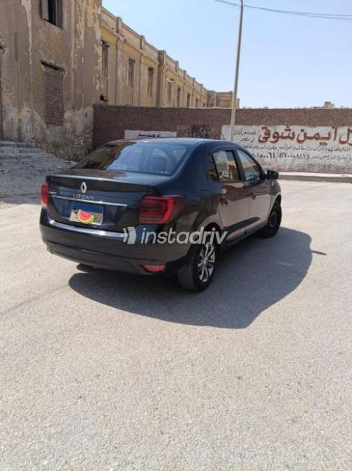 رينو لوجان 2019 بترولي أوتوماتيك مستعملة للبيع في القاهرة - 5