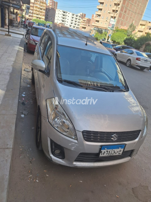 Suzuki Ertiga 2015 Silver Automatic Used for Sale in Cairo - 3