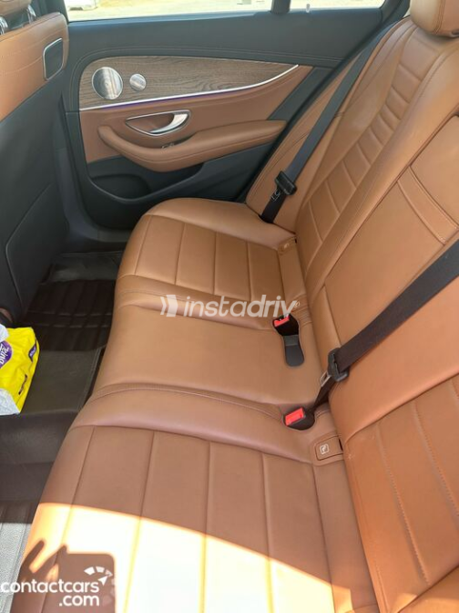 Mercedes E 300 2019 Black Automatic Used for Sale in Nasr city - 2