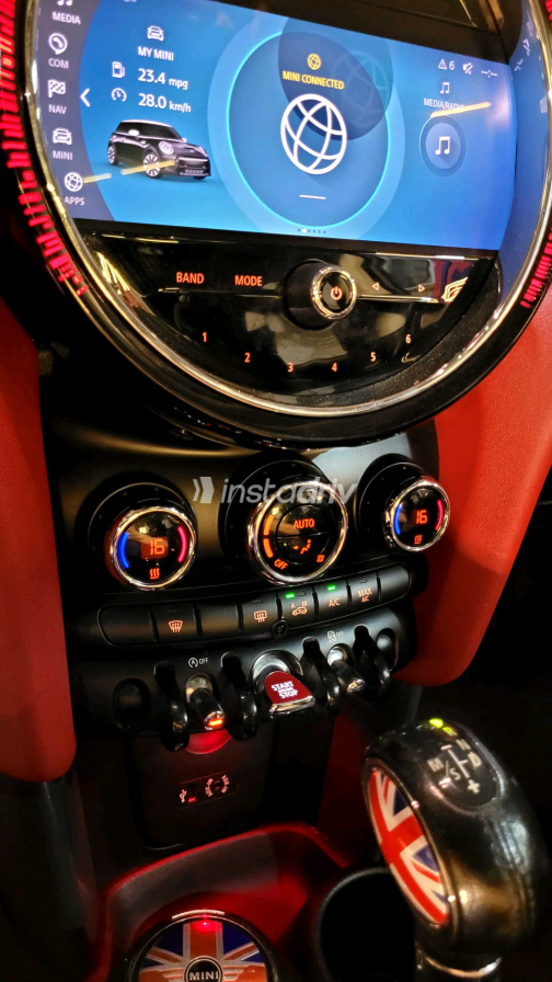 Mini Cooper 2014 White Automatic Used for Sale in Nasr city - 9