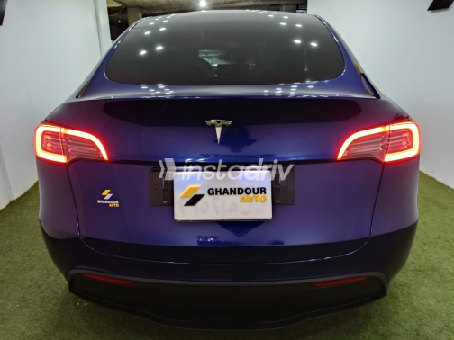 تسلا Model Y 2024 أزرق أوتوماتيك مستعملة للبيع في القاهرة - 3