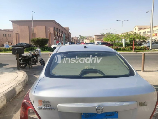 Nissan Sunny 2022 Silver Automatic Used for Sale in Cairo - 1