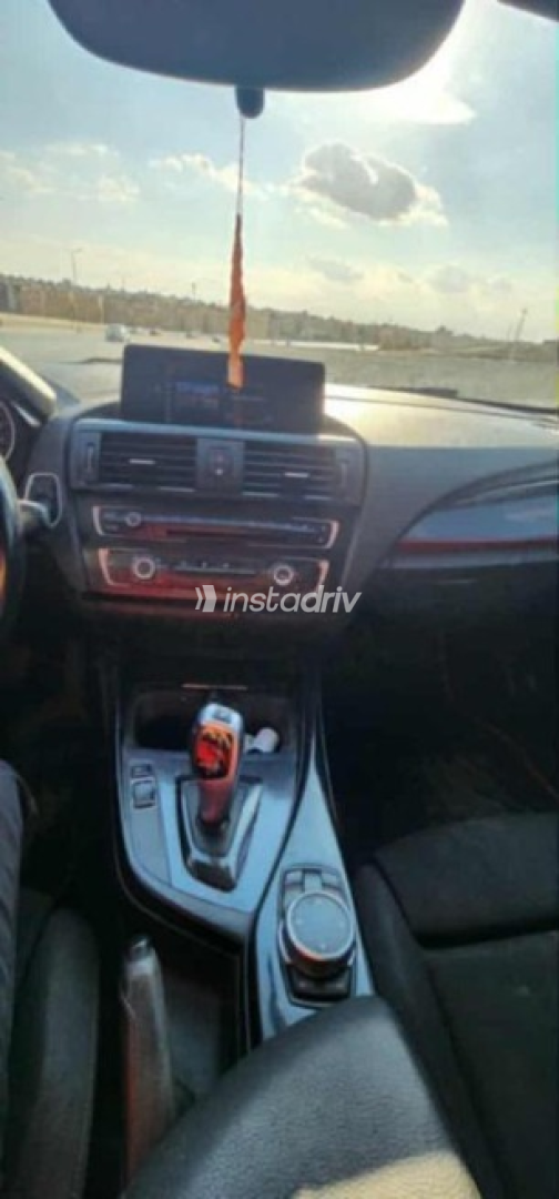 بي ام دبليو 118 2015 أحمر أوتوماتيك مستعملة للبيع في المقطم - 4