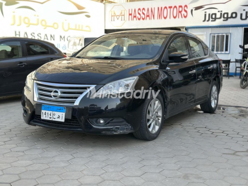 Nissan Sentra 2015 Black Automatic Used for Sale in Nasr city - 2