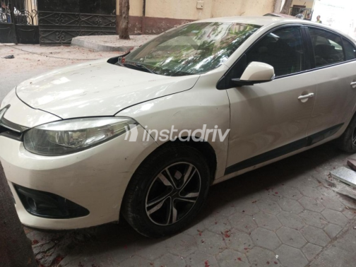 Renault Fluence 2014 Beige Automatic Used for Sale in Cairo - 6
