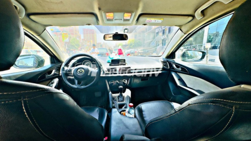 Mazda 3 2015 Dark Blue Automatic Used for Sale in Cairo - 3