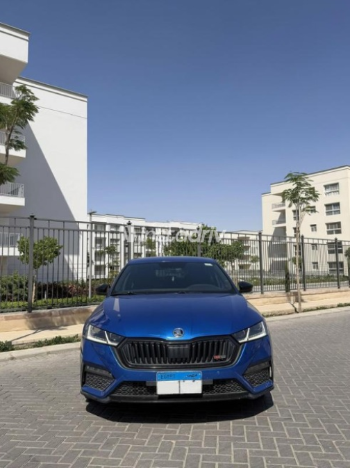 Skoda Octavia 2022 Dark Blue Automatic Used for Sale in Heliopolis - 2