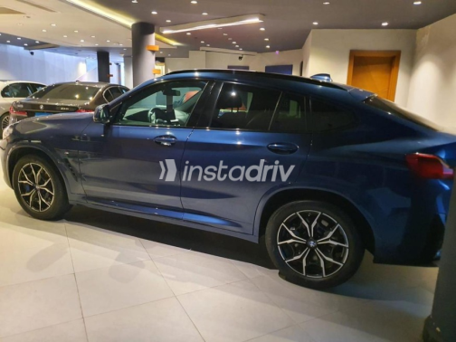 BMW X4 2024 Dark Blue Automatic Used for Sale in Cairo - 4