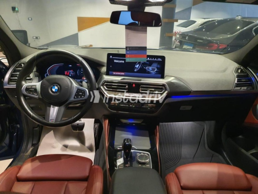 BMW X4 2024 Dark Blue Automatic Used for Sale in Cairo - 6
