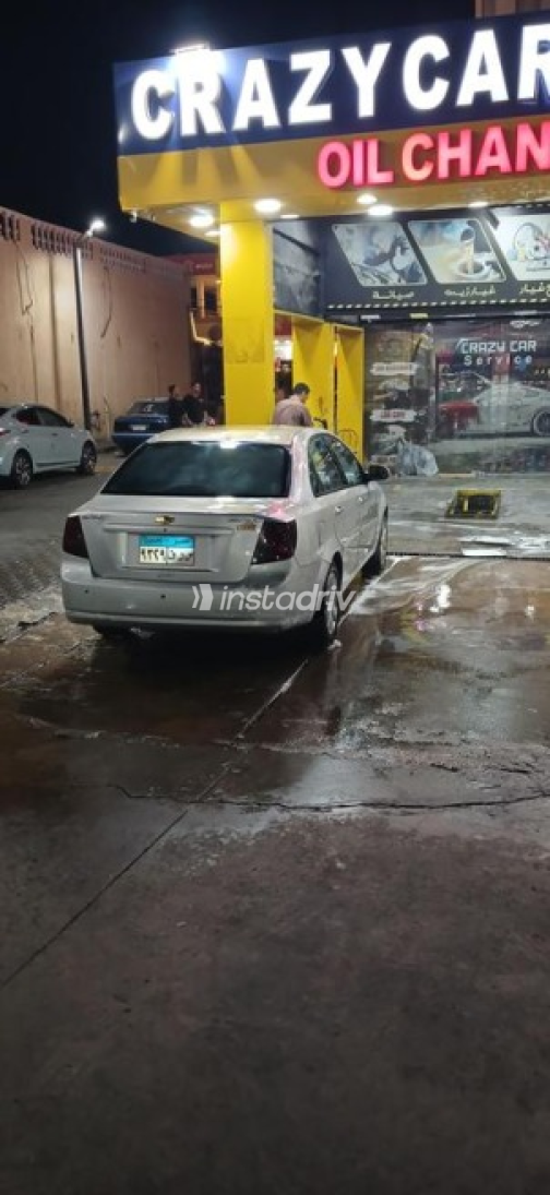 Chevrolet Optra 2008 Silver Automatic Used for Sale in Alexandria - 2