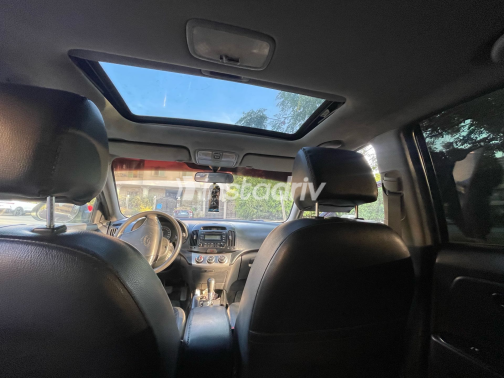 Hyundai Elantra HD 2017 White Automatic Used for Sale in Cairo - 5