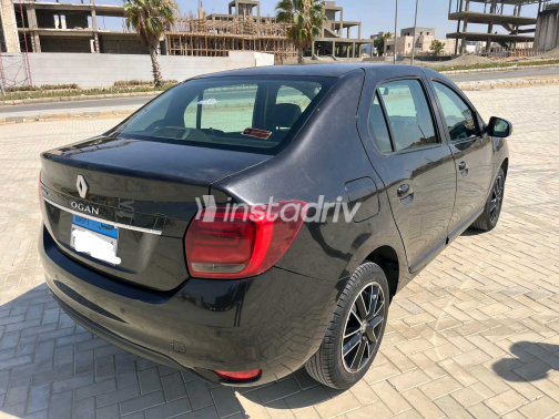 رينو لوجان 2020 أسود أوتوماتيك مستعملة للبيع في الجيزة - 4