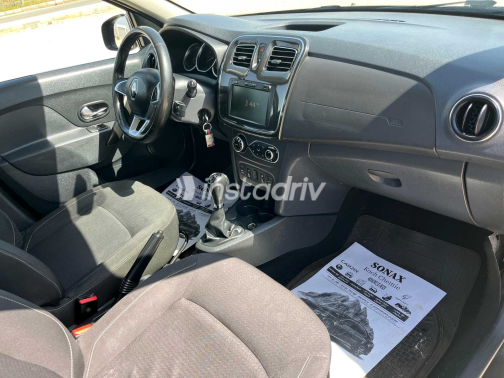 رينو لوجان 2020 أسود أوتوماتيك مستعملة للبيع في الجيزة - 10