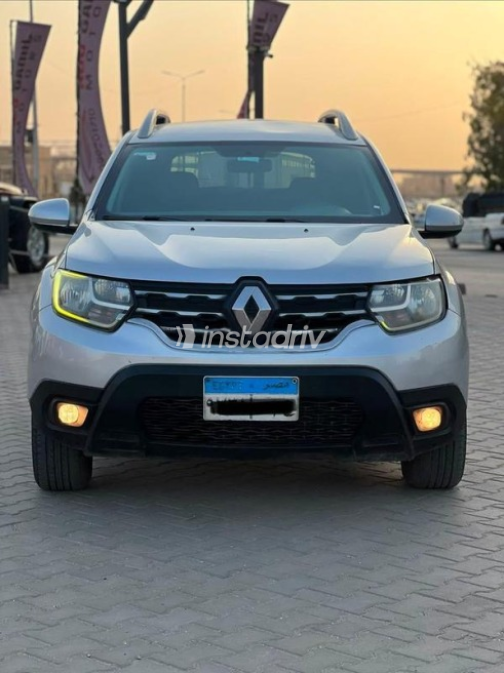 Renault Duster 2019 Silver Automatic Used for Sale in Cairo - 1