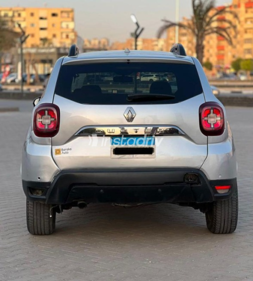 Renault Duster 2019 Silver Automatic Used for Sale in Cairo - 4
