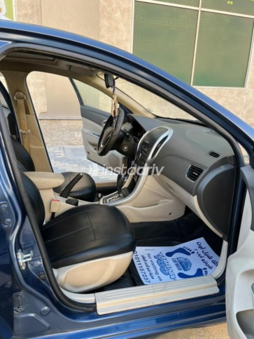 Chevrolet Optra 2020 White Automatic Used for Sale in Greater Cairo ( Cairo + Giza) - 8