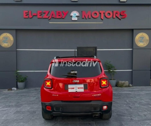 Jeep Renegade 2021 White Automatic Used for Sale in Greater Cairo ( Cairo + Giza) - 8