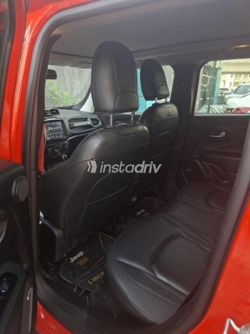 Jeep Renegade 2021 White Automatic Used for Sale in Greater Cairo ( Cairo + Giza) - 10