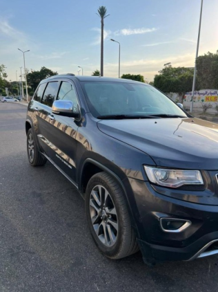 Jeep Grand Cherokee 2017 White Automatic Used for Sale in Greater Cairo ( Cairo + Giza)