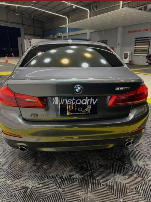 BMW 520 2019 White Automatic Used for Sale in Greater Cairo ( Cairo + Giza) - 4