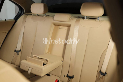 BMW 318 2017 Dark Blue Automatic Used for Sale in Alexandria - 10