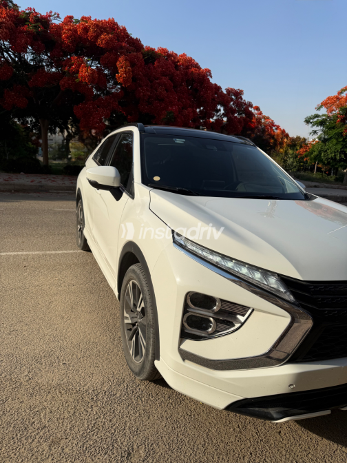 Mitsubishi Eclipse 2022 White Automatic Used for Sale in Cairo - 5