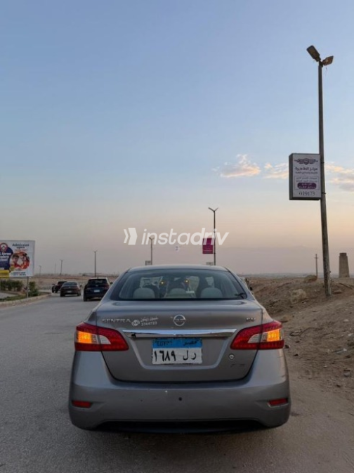 Nissan Sentra 2019 White Automatic Used for Sale in Greater Cairo ( Cairo + Giza) - 2