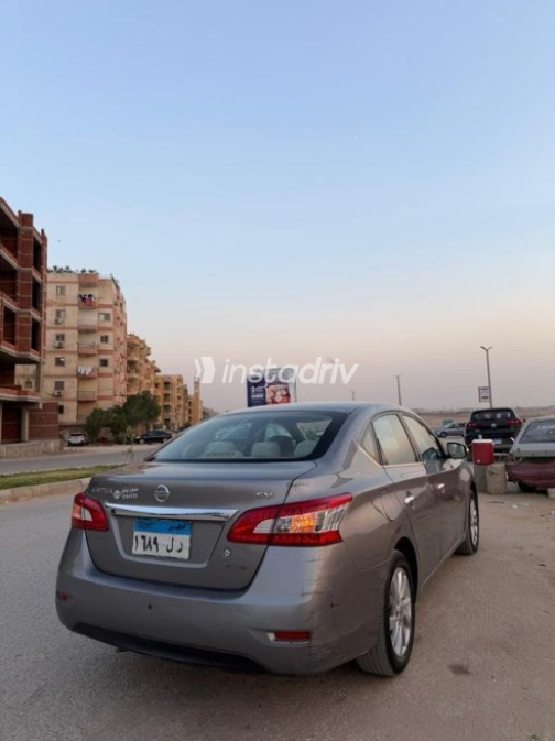 Nissan Sentra 2019 White Automatic Used for Sale in Greater Cairo ( Cairo + Giza) - 5