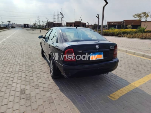 Skoda Octavia 2002 Black Automatic Used for Sale in Giza - 7