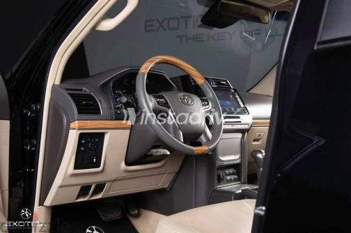 Toyota Prado 2023 Black Automatic Used for Sale in Cairo - 10