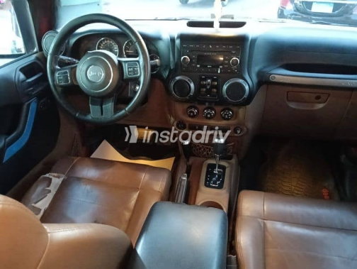 Jeep Wrangler 2015 Burgundy Automatic Used for Sale in Giza - 4