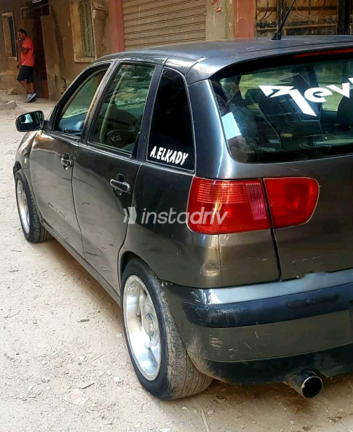 Seat Ibiza 2002 Gray Manual Used for Sale in Sheraton - 2