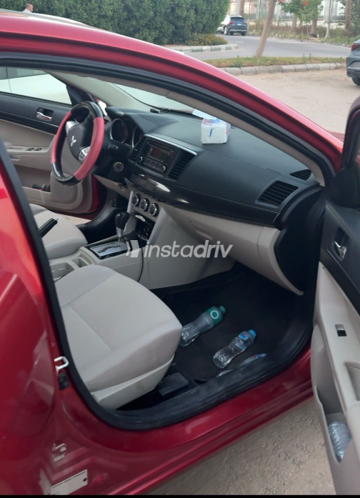 Mitsubishi Lancer 2017 Red Automatic Used for Sale in Giza - 2