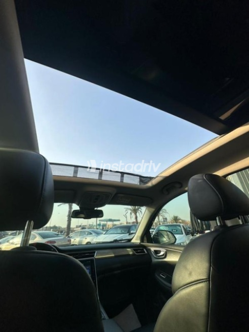 MG Rx5 2023 Black Automatic Used for Sale in Nasr city - 6