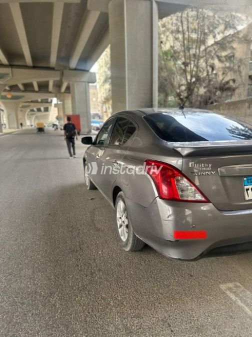 نيسان صنى 2020 رمادي أوتوماتيك مستعملة للبيع في المهندسين - 4
