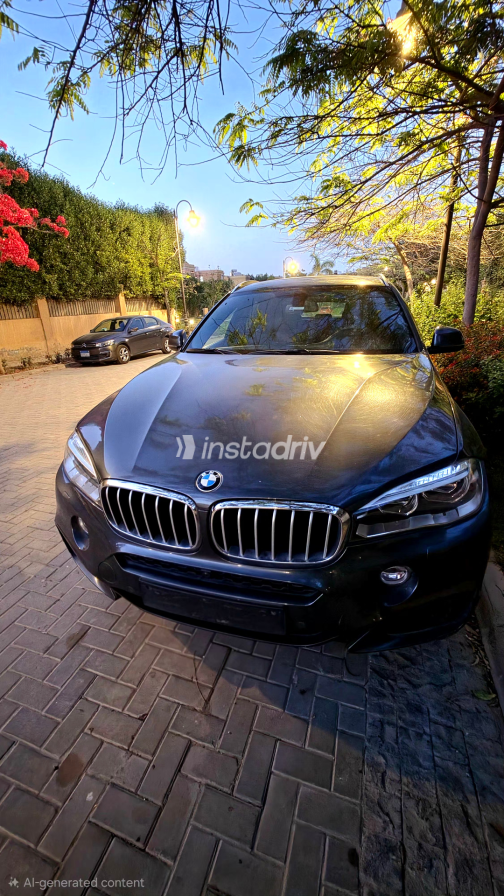 BMW X6 2019 Gray Automatic Used for Sale in Giza - 3
