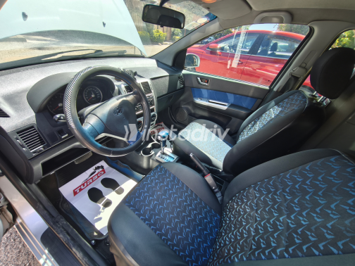 Hyundai Getz 2011 Silver Automatic Used for Sale in Cairo - 7