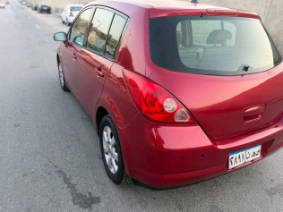 Nissan Tiida 2007 Red Manual Used for Sale in Nasr city
