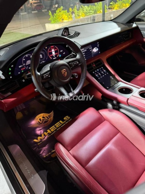 Porsche Taycan 2024 Gray Automatic Used for Sale in Cairo - 4