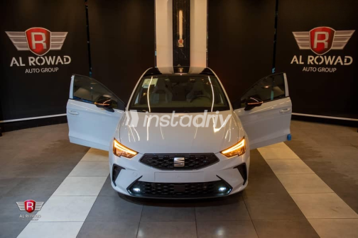 Seat Ibiza 2027 White Automatic New for Sale in Nasr city - 3