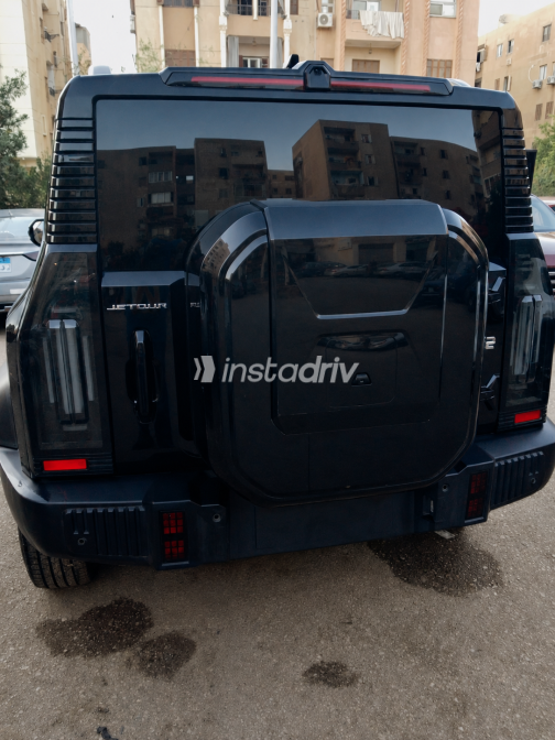 Jetour T2 2025 Black Automatic Used for Sale in Cairo - 6
