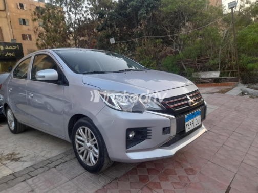 Mitsubishi Attrage 2023 Silver Automatic Used for Sale in Nasr city - 5