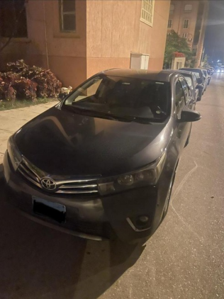 Toyota Corolla 2016 Dark Gray Automatic Used for Sale in Greater Cairo ( Cairo + Giza)