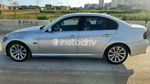 BMW 330 2010 Silver Automatic Used for Sale in Alexandria - 3