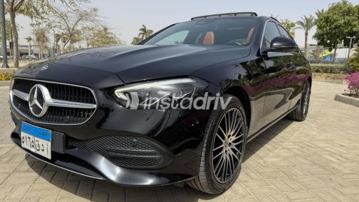 Mercedes C 180 2022 Black Automatic Used for Sale in Mohandessin - 4