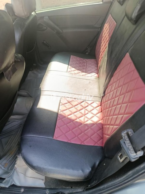 Lada Granta 2016 Gray Manual Used for Sale in Nasr city - 6