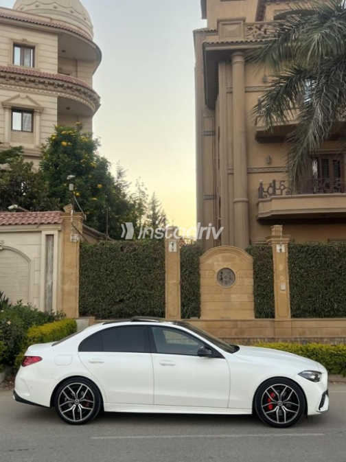 Mercedes C 200 2023 White Automatic Used for Sale in Sheikh Zayed City - 3