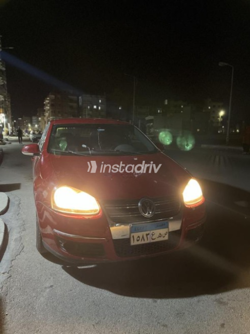 Volkswagen Jetta 2009 Red Automatic Used for Sale in Suez  - 1