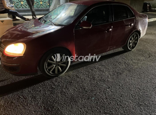 Volkswagen Jetta 2009 Red Automatic Used for Sale in Suez  - 4