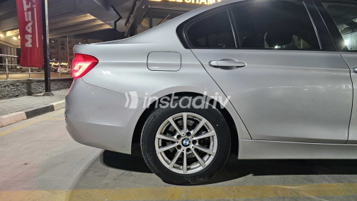 BMW 318 2019 Silver Automatic Used for Sale in Cairo - 10